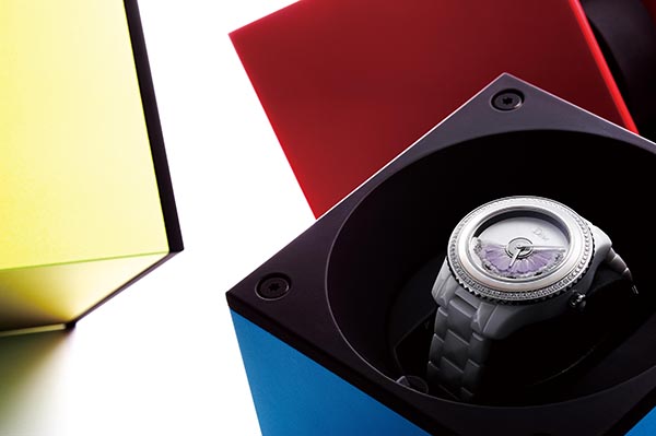 DIOR VIII Grand Bal Plume& Nacre